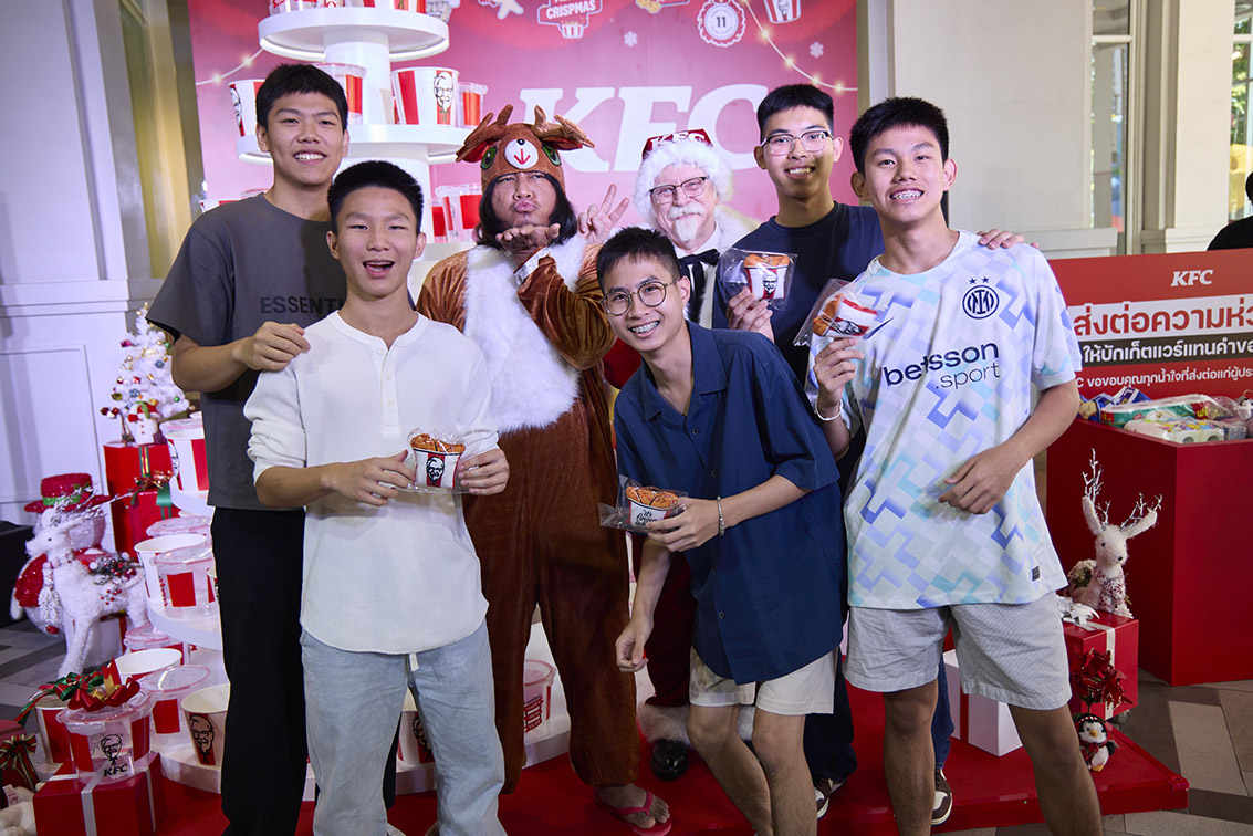 Colonel Sanders becomes ‘Sanders Claus’ in KFC Thailand’s new holiday campaign
