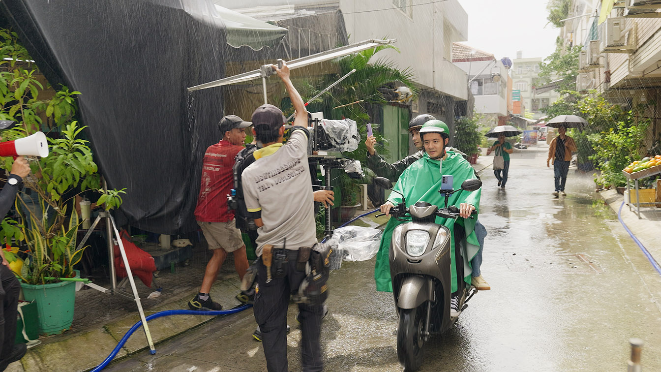 Vantage Pictures delivers high-energy waterproof chaos in global campaign for the new realme C85 smartphone